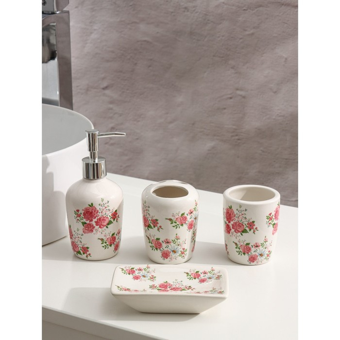 Набор аксессуаров для ванной комнаты &laquo;Розовые розы&raquo;, 4 предмета (дозатор 300 мл, мыльница, 2 стакана), цвет белый