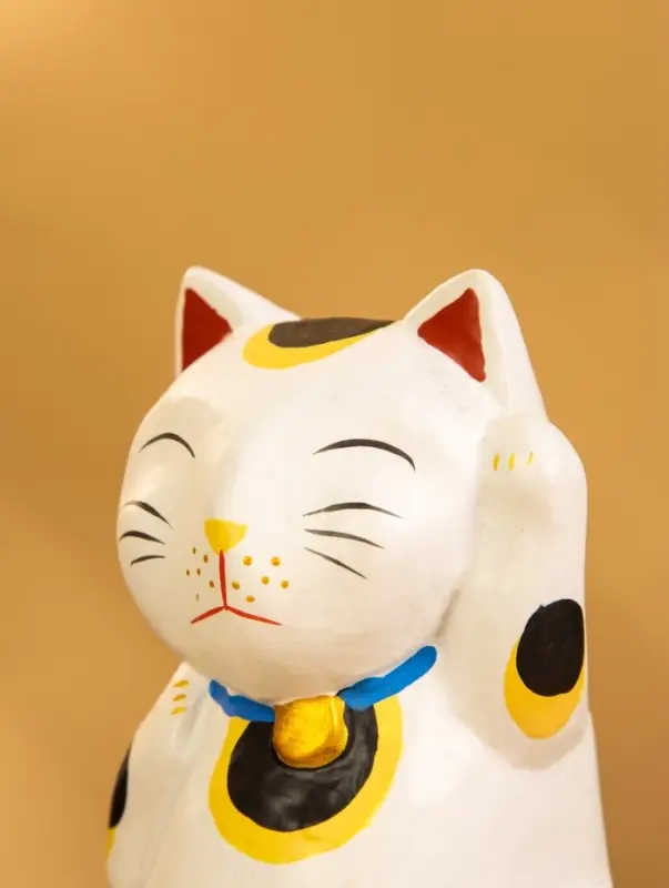 Сувенир &laquo;Кошка Неко&raquo;, 6&times;6&times;11 см, дерево, белый