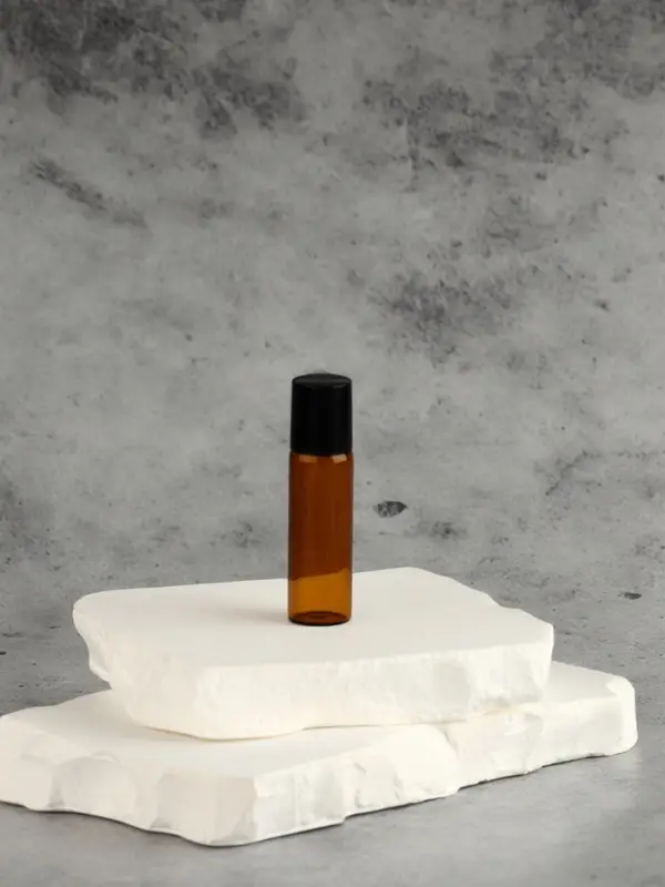 Флакон стеклянный для парфюма, с металлическим роликом, 5 мл, коричневый, чёрный