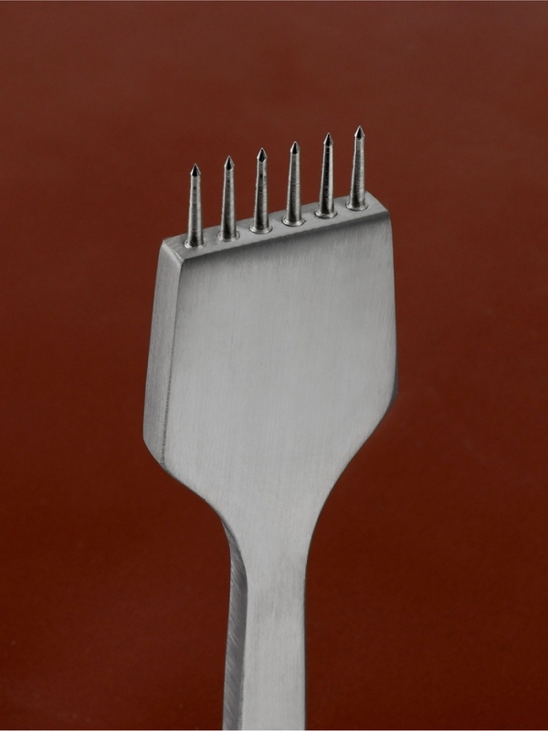 Набор строчных игольчатых пробойников для кожи (3шт цена за наб) шаг 4мм серебряный АУ