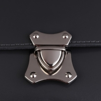 Застёжка для сумки, 4 &times; 4,2 см, цвет серебряный