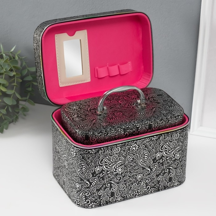 Шкатулка кожзам с зеркалом "Узоры, бабочки" чёрная н-р 3 шт 19х10,5х10,5 21х13х14 15х23х17см