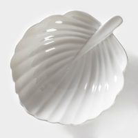 Салатник фарфоровый Magistro &laquo;Лист Бланш&raquo;, 550 мл, 20,5&times;17 см, цвет белый