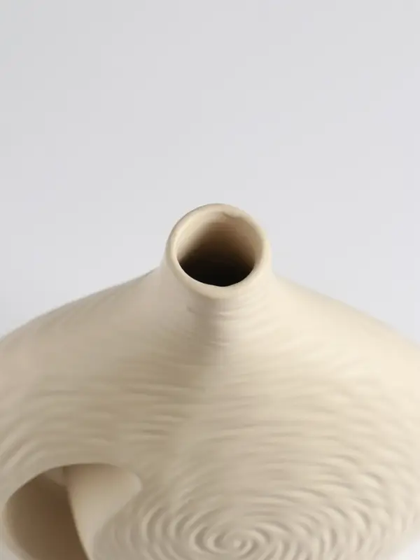 Ваза &laquo;Невада&raquo;, 23&times;16.5 см, керамика, бежевая