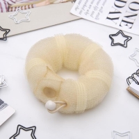 Валик с креплением и резинкой для создания пучка 5х22,5 см, бежевый