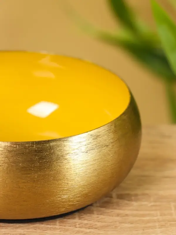 Подсвечник с золотым покрытием, 11&times;11&times;4 см