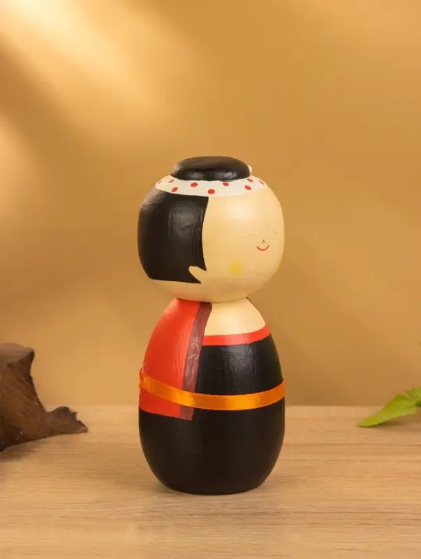 Деревянная кукла кокеши "Ямато" 7х7,5х15 см