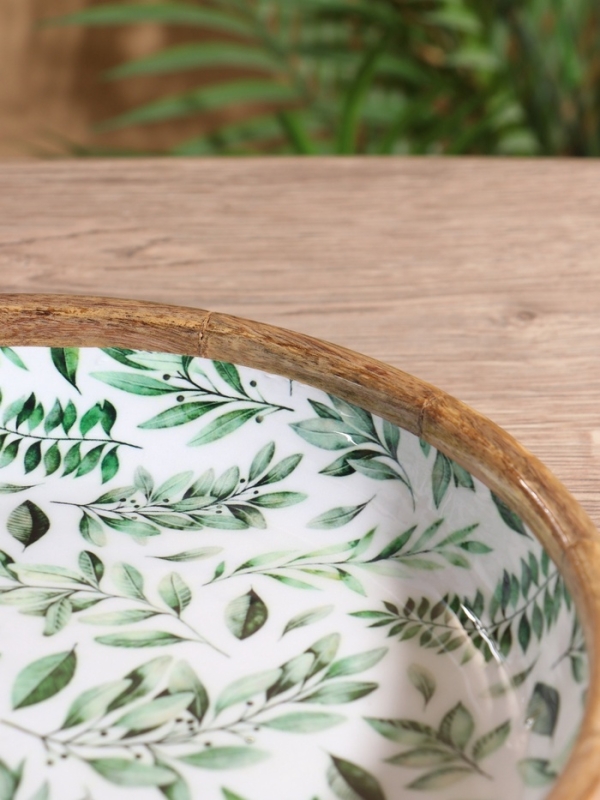 Блюдо " Оливковая ветвь" дерево манго 25х25х4,5 см