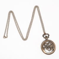 Часы карманные "Дракон", кварцевые, цепочка l-37 см, d-4.5 см