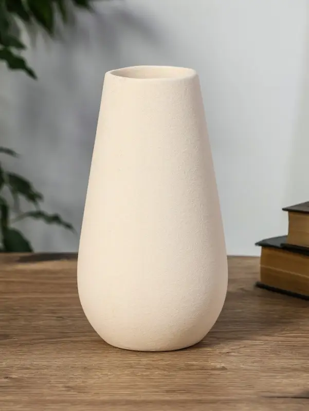 Ваза керамика настольная "Банни" h=20х10 d=6,5 см, белый