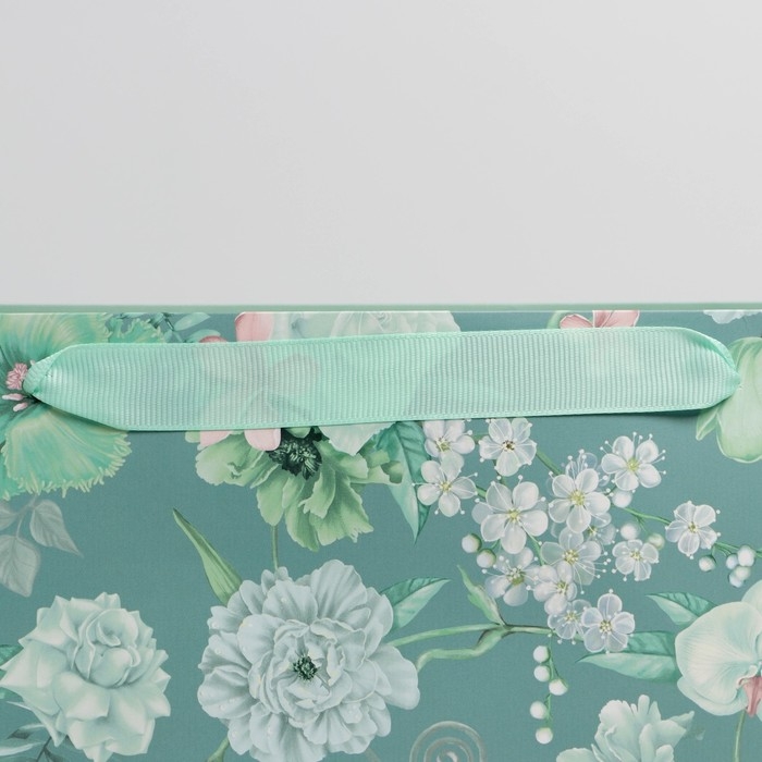 Пакет подарочный ламинированный с пластиковым окном, упаковка, &laquo;Тебе&raquo;, 32,5 х 26,5 х 13,5 см