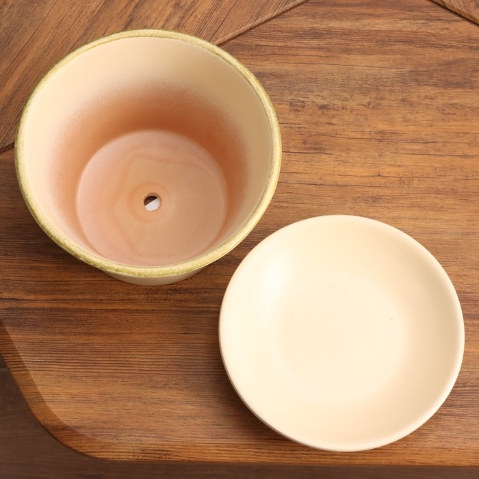 Горшок цветочный "Мессина" бежевый-золото 1,4 л