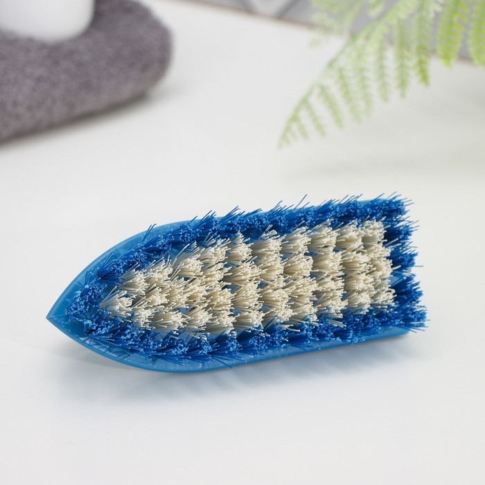 Щётка-утюжок 14&times;5&times;6,5 см, МИКС