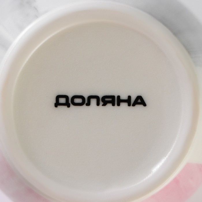 Кружка фарфоровая Доляна &laquo;Эбру&raquo;, 350 мл, цвет серый, розовый