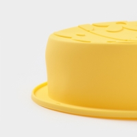 Форма для выпечки Доляна &laquo;Пасхальное яйцо&raquo;, 20,5&times;15,7&times;4,4 см, силикон, жёлтая