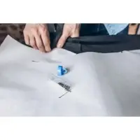 Игольница, 8&times;2.5&times;2.5 см, прозрачная, МИКС