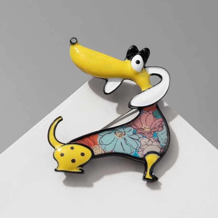 Брошь мультяшная &laquo;Собачка&raquo; такса, цветная в чёрном металле