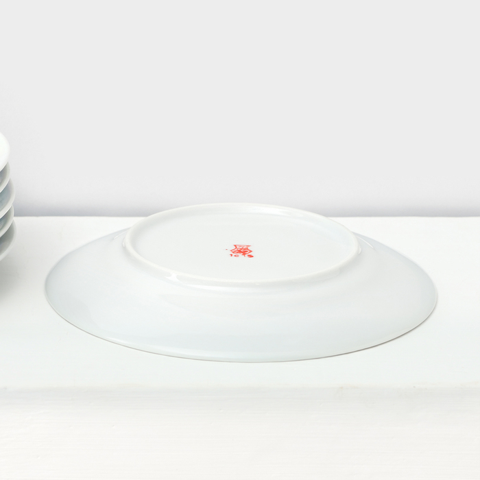 Набор тарелок фарфоровых &laquo;Мадонна&raquo;, d=17 см, 6 шт, цвет МИКС