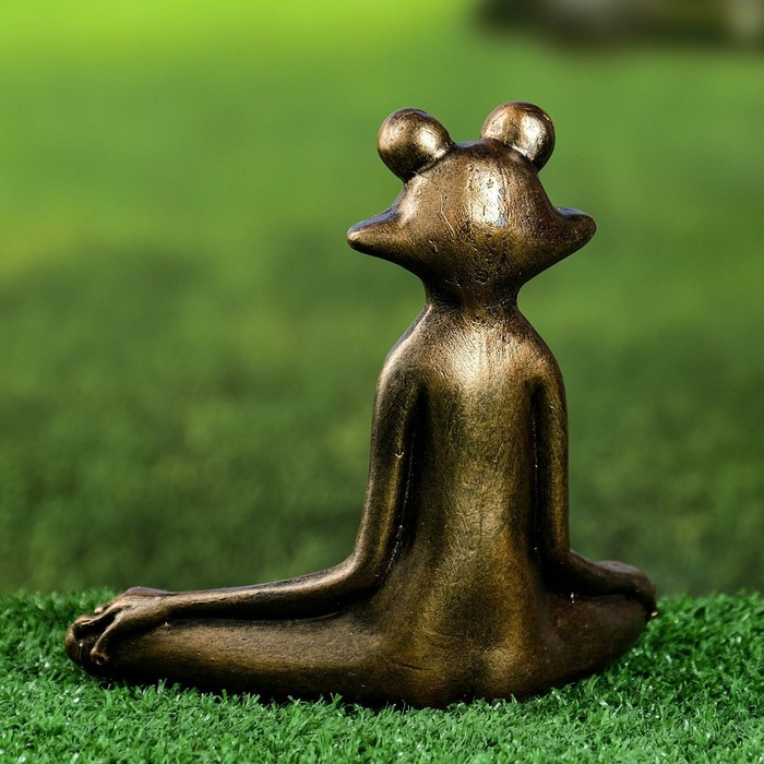 Фигура "Лягушка йог в позе лотоса" 16х16х6см, бронза