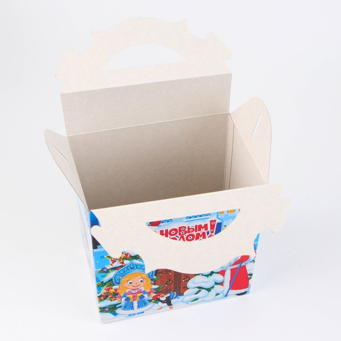 Новый год. Коробка подарочная новогодняя Ларец "Крепость" 18,2 х 11,5 х 26 см.