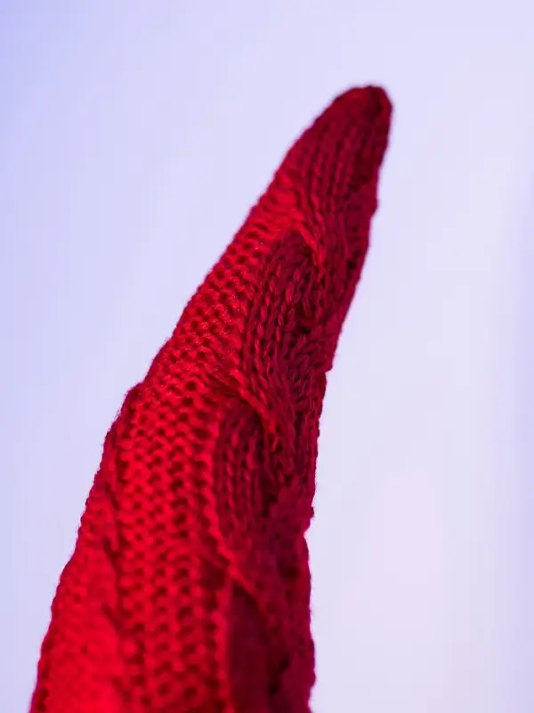 Фигура текстиль &laquo;Гном в красном&raquo; 55 см, 1 LED, от батареек AG13&times;3, свечение тёплое белое