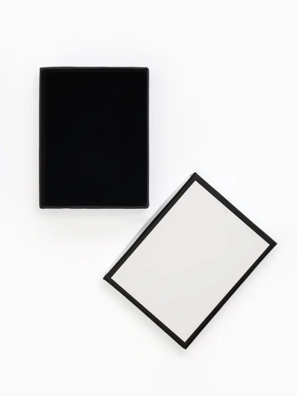 Коробочка подарочная под набор "Стиль", 7*9 см, цвет чёрно-белый