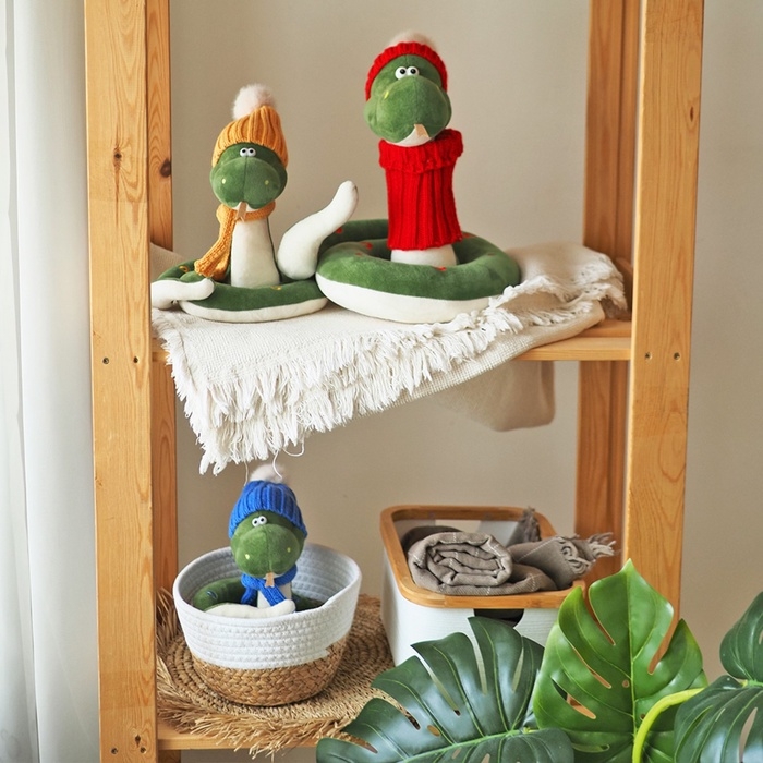 Новый год! Мягкая игрушка &laquo;Змей Сёма&raquo;, в жёлтой шапке, 20 см