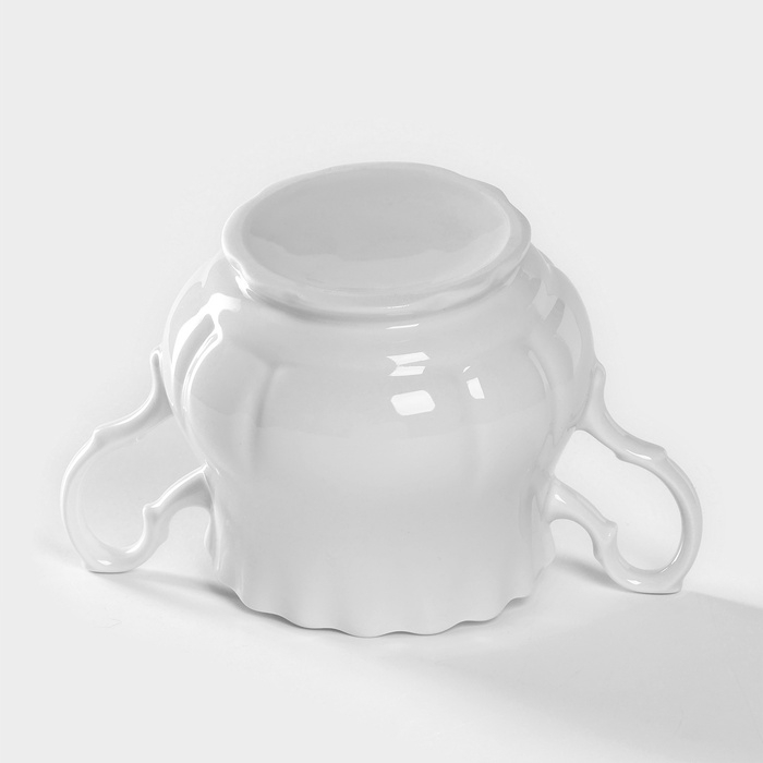 Сахарница фарфоровая &laquo;Романс&raquo;, 550 мл, с крышкой, цвет белый