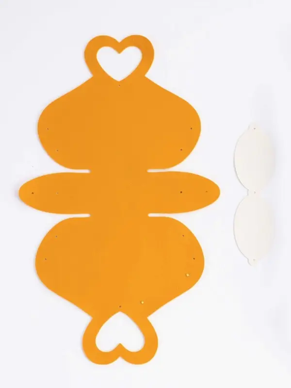 Кожанная подарочная сумочка 10,5 х 5 х 6 см желтая