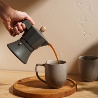 Кофеварка гейзерная SL Home &laquo;Ферамо&raquo;, 150 мл, 11&times;15,5&times;12 см, цвет оливковый