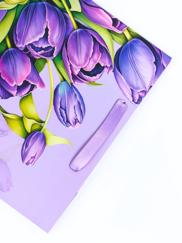 Пакет подарочный ламинированный вертикальный &laquo;Букет&raquo;, M 26 &times; 32 &times; 12 см