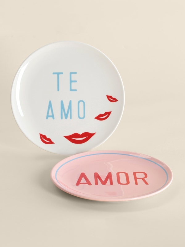 Тарелки SL Home &laquo;Уроки испанского: Amor - Te amo&raquo;, d=22 см, набор 2 шт., фарфор, белые, розовые