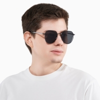 Очки солнцезащитные uv 400, дужка 13 см, ширина 12.5 см, линза 5.1&times;5.4 см