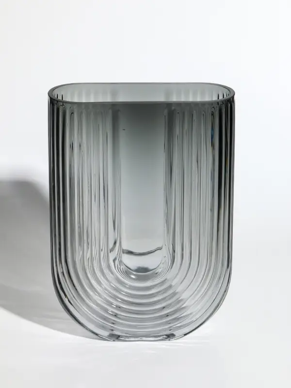 Ваза стекло настольная "Айрис" 23,5х17х7 см, серый