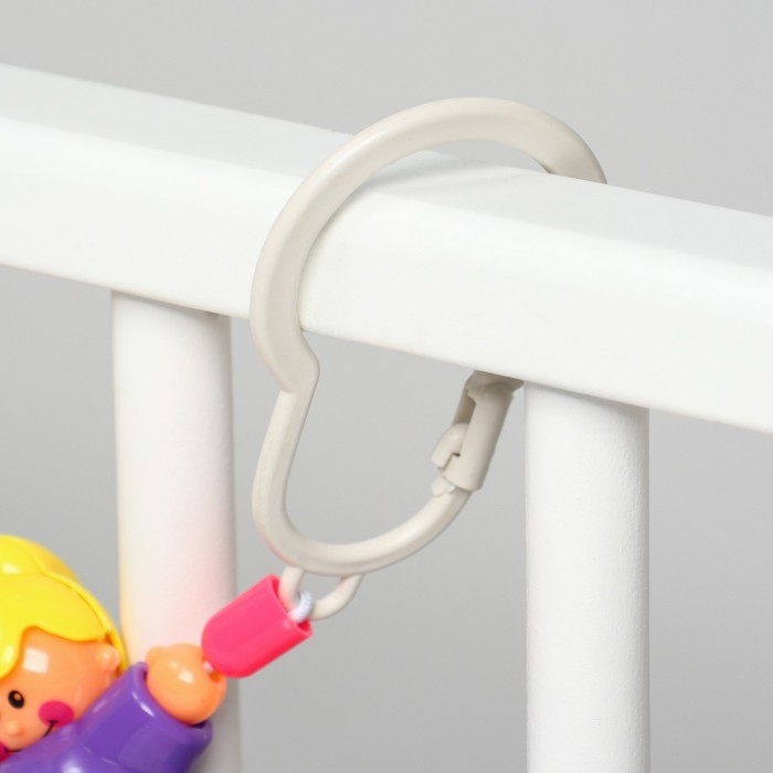 Растяжка на коляску/кроватку &laquo;Человечки&raquo;, 3 игрушки, Крошка Я