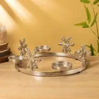 Подсвечник "Рождественский венок со снежинками" алюминий 32,5х32,5х11 см
