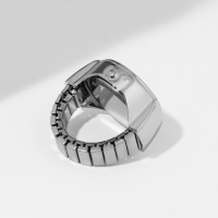 Кольцо &laquo;Время&raquo; часы круг, цвет серебряно-золотой