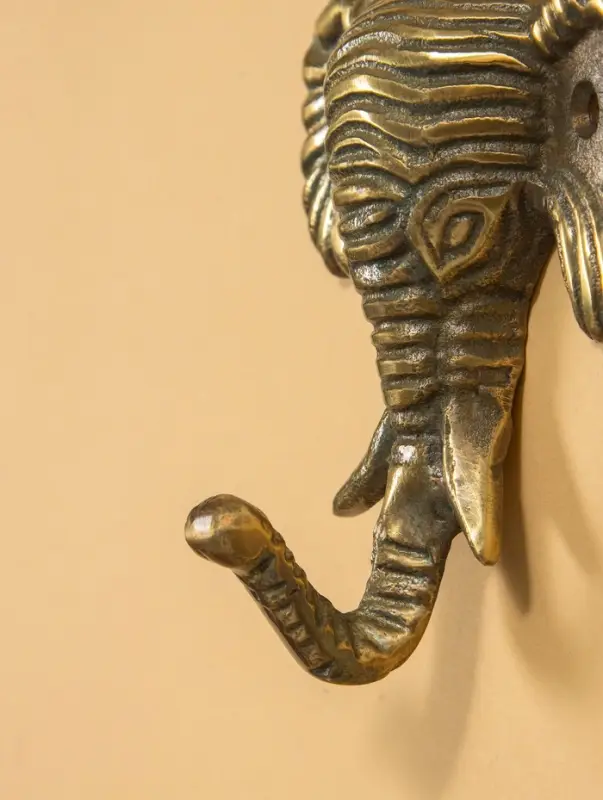 Крючок "Слон" 12х12 см