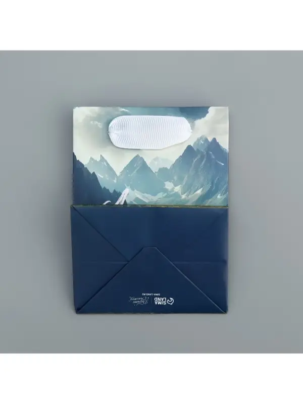 Пакет подарочный ламинированный, упаковка, &laquo;Лучшему во всём&raquo;, 9 х 12 х 6.5 см