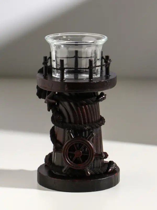 Подсвечник дерево, стекло на 1 свечу "Маяк и штурвал" 8,5х8,5х15,5 см