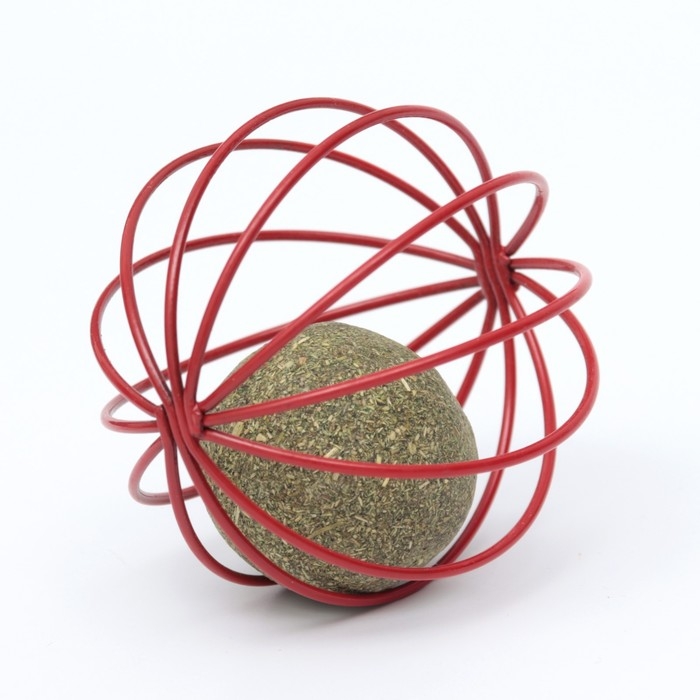 Шарик для кошек из прессованной кошачьей "Мята в шаре"