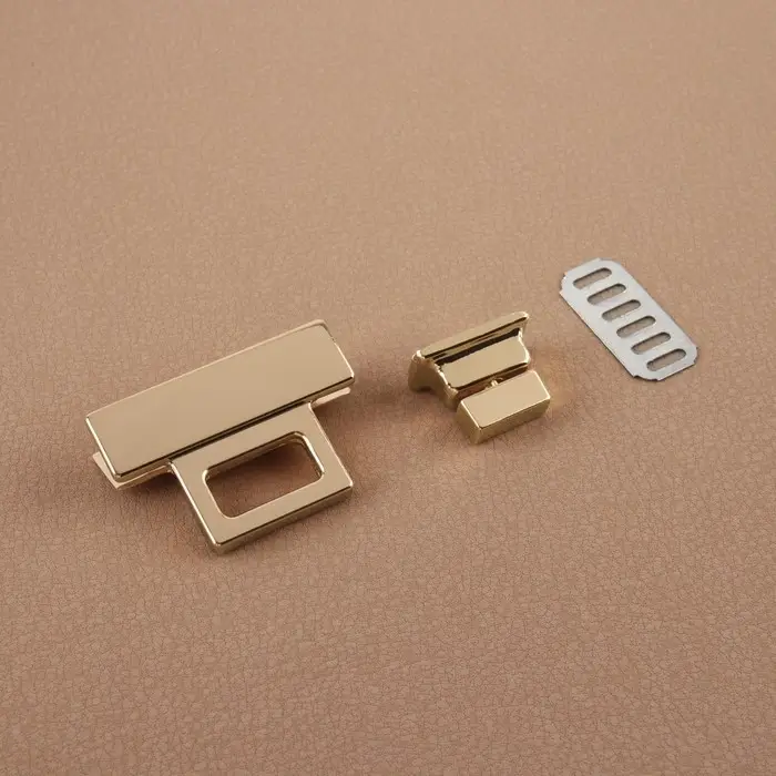 Застёжка для сумки, 3.9&times;2.6 см, цвет золотой