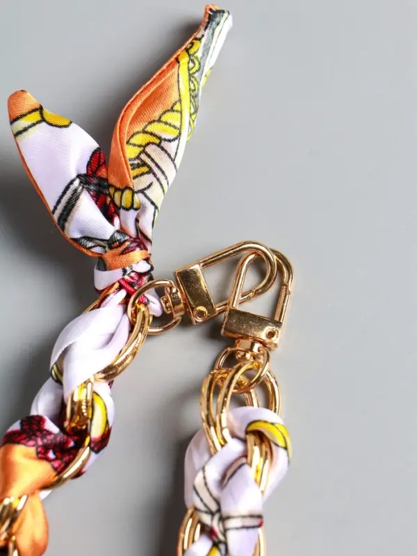 Брелок на 2 карабинах "Платок и цепочка" оранж 20х10х1,7 см