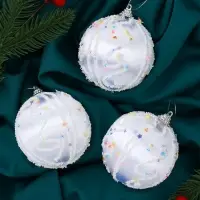 Набор шаров пластик d-8 см, 3 шт "Бамби" серебро