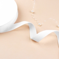 Лента бархатная, 20 мм, 18 &plusmn; 1 м, цвет белый №01