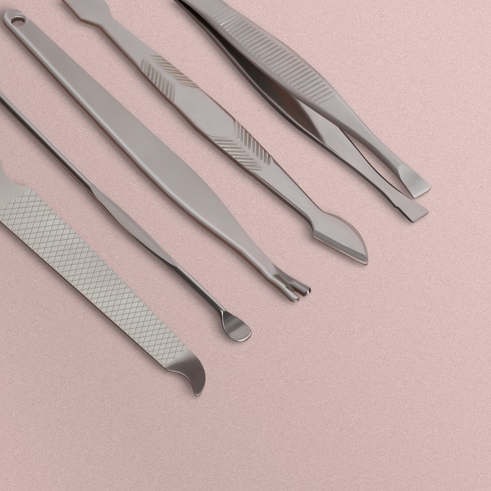 Набор маникюрный, 8 предметов, в футляре, цвет МИКС