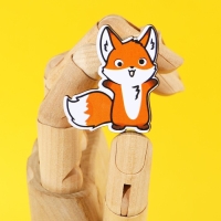 Значки деревянные &laquo;Это сумасшедшая идея&raquo;, 2 шт.