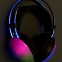 Наушники полноразмерные Mybit W-33, RGB подсветка, BT5.3, 800 мАч, Type-C, чёрные