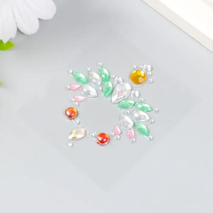 Наклейка пластик стразы "Украшение. Тиара" МИКС 5,6х6,2 см