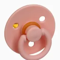 Набор классических пустышек, 2 шт., латекс, персиковый/айвори, в контейнере, от 0 мес., M&B